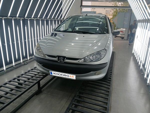alt-https://media.khodro45.com/public/image/f4b4b1e9ed654eb0ac19aad994019746_plate_allure