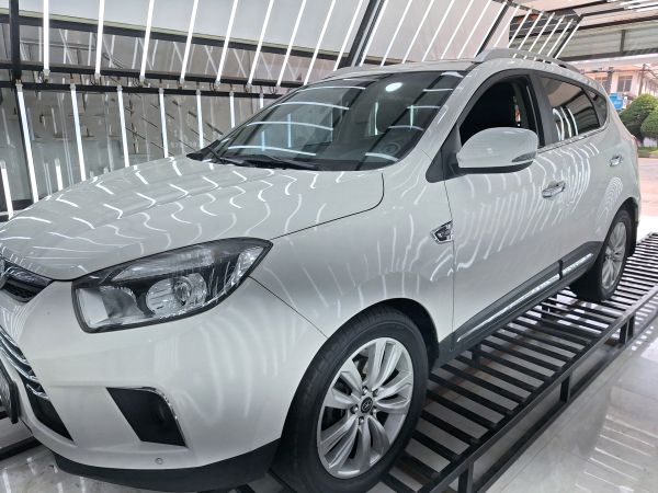 alt-https://media.khodro45.com/public/image/f5de88633e5740b0b143a70583eb6027_plate_allure