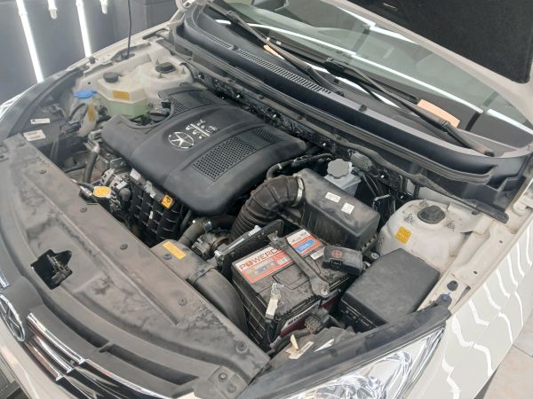 alt-https://media.khodro45.com/public/image/f61d376fe6fd4d6f863da08f43219823_plate_allure