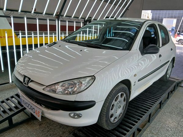 alt-https://media.khodro45.com/public/image/f7662943f1474be0b6efa6c31b00fcc3_plate_allure