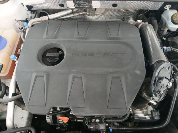 alt-https://media.khodro45.com/public/image/fa64ae0a055644c09e82c0814aabd6fe_plate_allure