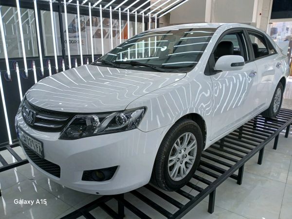 alt-https://media.khodro45.com/public/image/fa66d16b9c94476eb5bbbd3e29f462ee_plate_allure