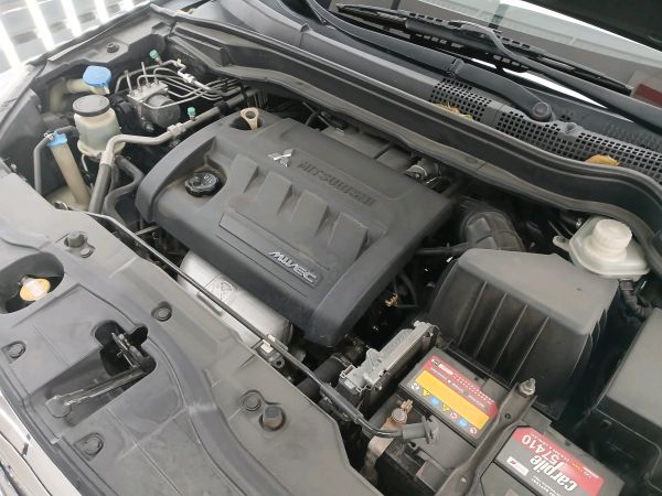 alt-https://media.khodro45.com/public/image/fc68b277a42d4460ac8fdc2dc2d6b671_plate_allure