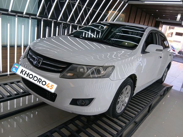 alt-https://media.khodro45.com/public/image/ff76d123f98e40239593c0818ddeba3b_plate_allure